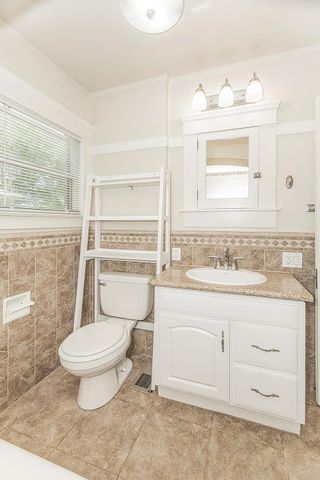 750 E Yale Avenue, Fresno, CA 93704