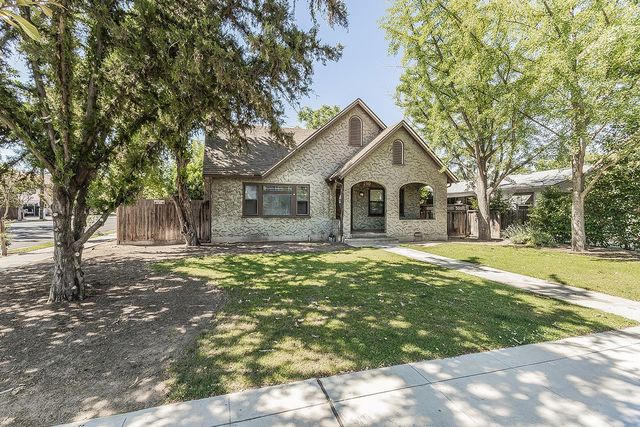 750 E Yale Avenue, Fresno, CA 93704