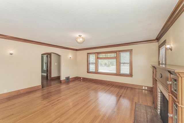 750 E Yale Avenue, Fresno, CA 93704