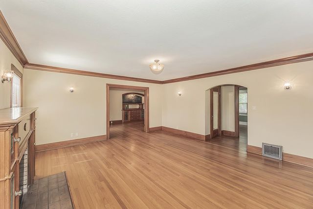 750 E Yale Avenue, Fresno, CA 93704
