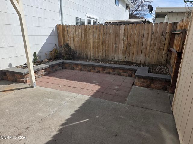 127 Smithridge Park, Reno, NV 89502