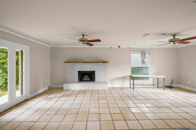 260 Duplantier Blvd, Baton Rouge, LA 70808