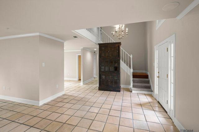 260 Duplantier Blvd, Baton Rouge, LA 70808