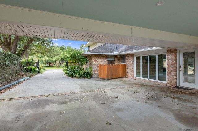 260 Duplantier Blvd, Baton Rouge, LA 70808