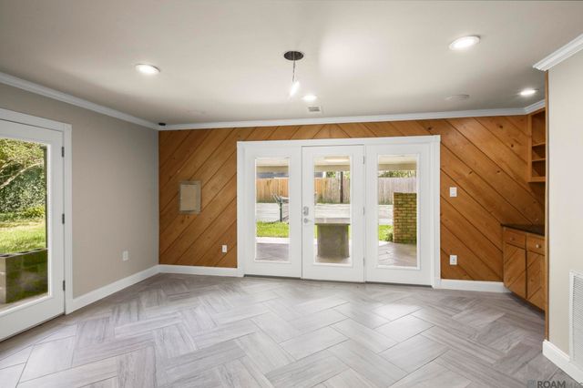 260 Duplantier Blvd, Baton Rouge, LA 70808
