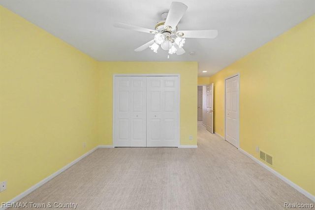 229 Aberdeen Court, Flushing, MI 48433