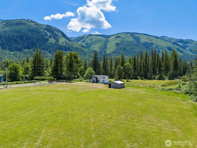 40716 Dorman Road, Gold Bar, WA 98251