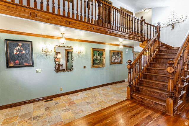 9650 S BUTTONWOOD DR, Sandy, UT 84092