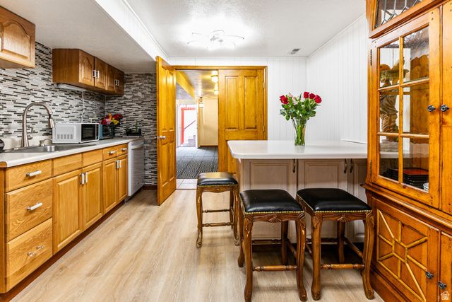 9650 S BUTTONWOOD DR, Sandy, UT 84092