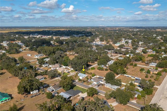 403 SE 3RD STREET, Fort Meade, FL 33841