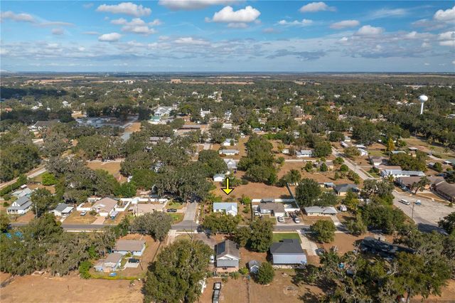 403 SE 3RD STREET, Fort Meade, FL 33841