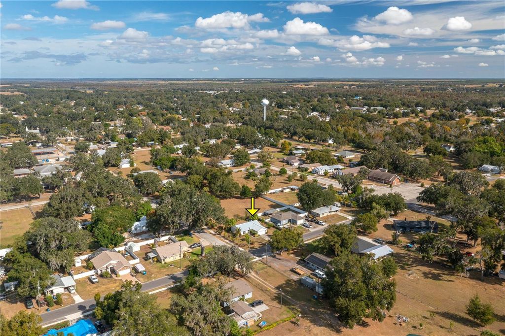 Image 30 of property listing at 403 SE 3RD STREET, Fort Meade, FL 33841