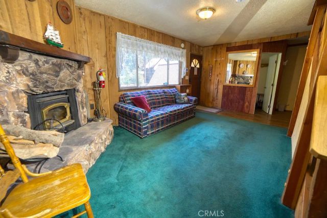 489 Hillen Dale, Big Bear City, CA 92314