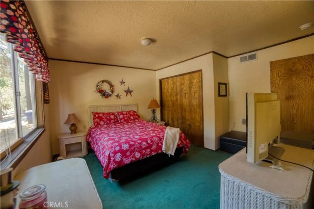 489 Hillen Dale, Big Bear City, CA 92314