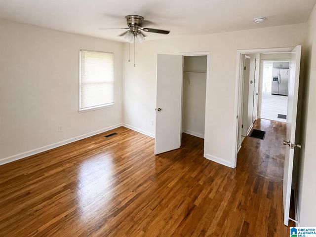 1008 26TH AVENUE N, Hueytown, AL 35023