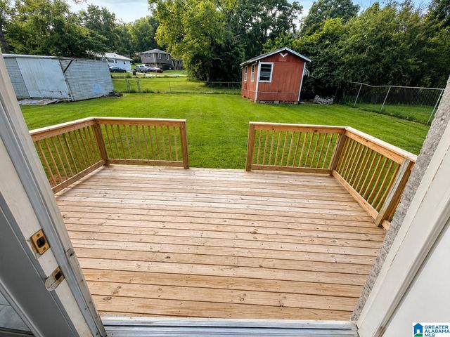 1008 26TH AVENUE N, Hueytown, AL 35023