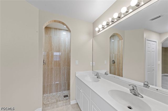 224 SW 14th AVE, Cape Coral, FL 33991