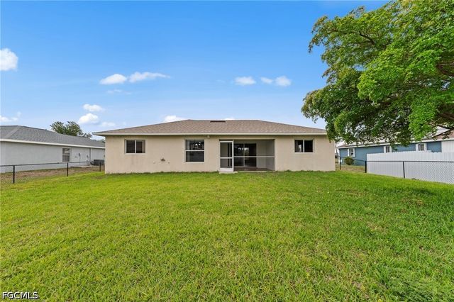 224 SW 14th AVE, Cape Coral, FL 33991
