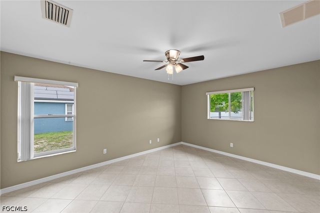 224 SW 14th AVE, Cape Coral, FL 33991