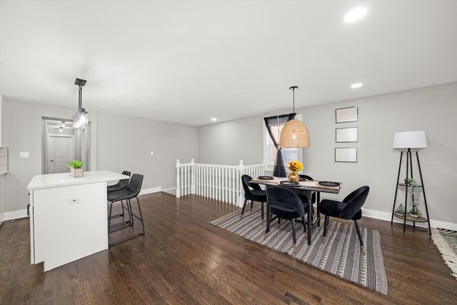 819 E 98th Place, Chicago, IL 60628