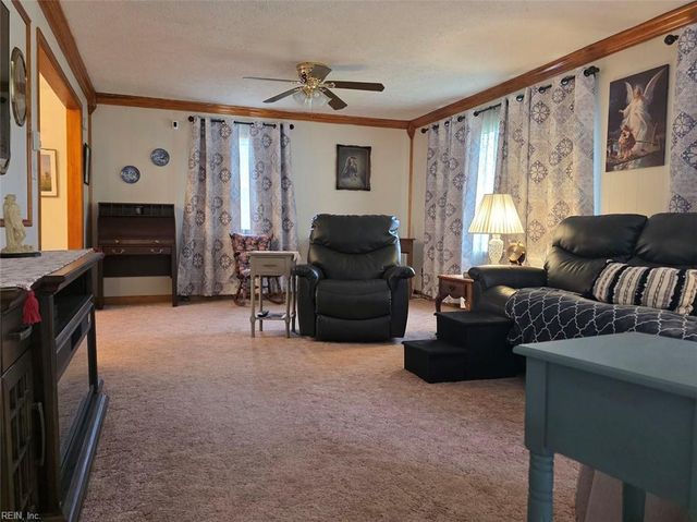 17323 Scotts Factory RD, Smithfield, VA 23430
