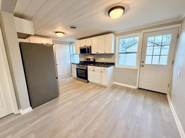 W1038 Geranium ROAD, Genoa City, WI 53128