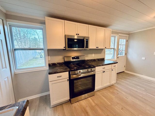 W1038 Geranium ROAD, Genoa City, WI 53128