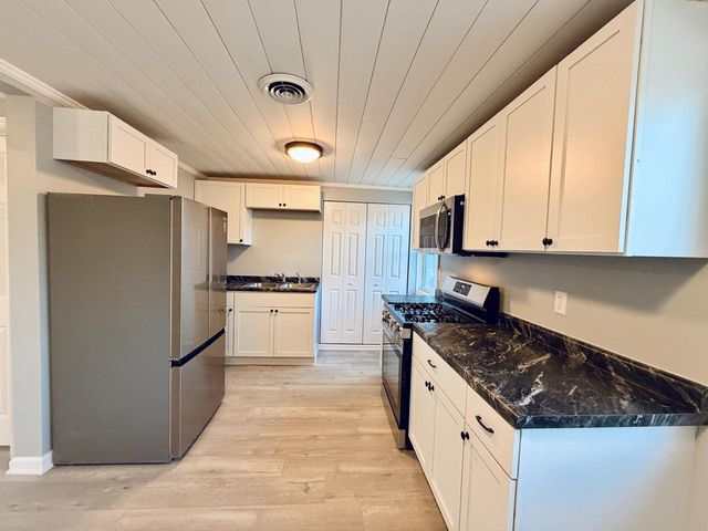 W1038 Geranium ROAD, Genoa City, WI 53128