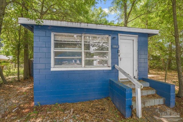 1011 W Hatton St, Pensacola, FL 32526