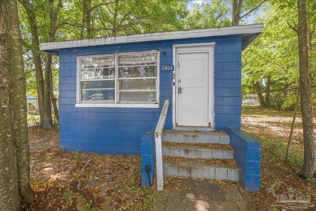 1011 W Hatton St, Pensacola, FL 32526