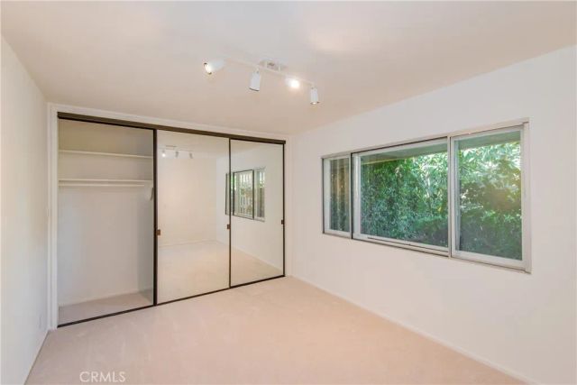 13104 Magnolia, Sherman Oaks, CA 91423