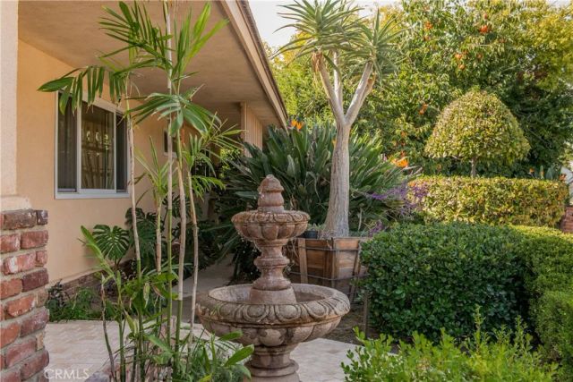 13104 Magnolia, Sherman Oaks, CA 91423