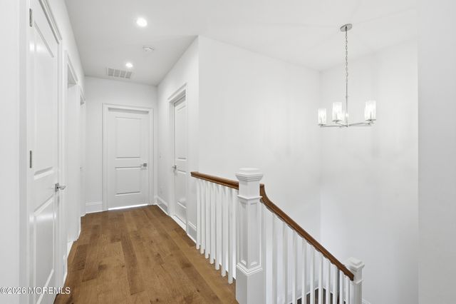 130 Eagle Way, Eatontown, NJ 07724