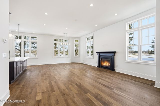 130 Eagle Way, Eatontown, NJ 07724