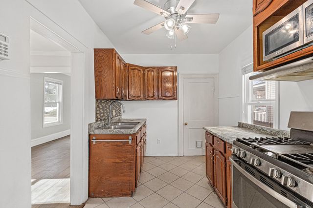 2611 Longfellow Avenue, Minneapolis, MN 55407