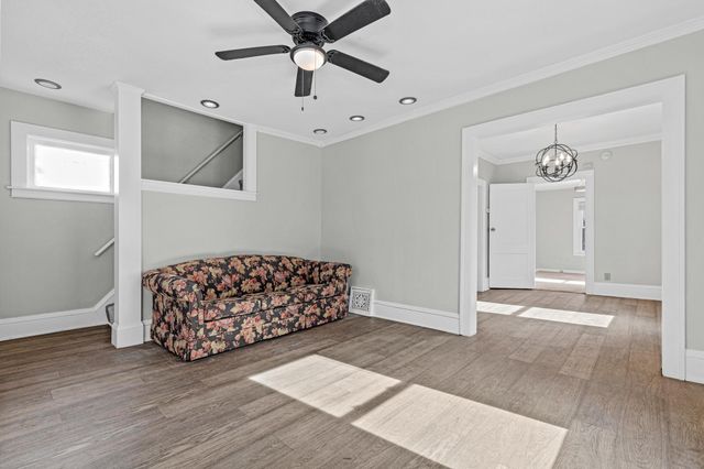 2611 Longfellow Avenue, Minneapolis, MN 55407