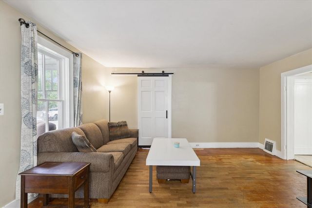 617 S Lansing Street, Mount Pleasant, MI 48858