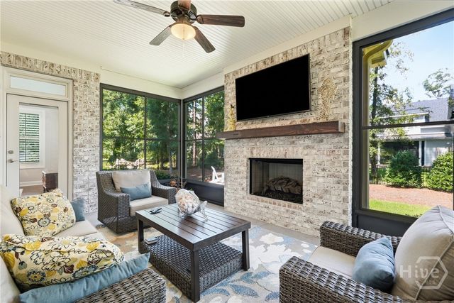 109 Waldburg Way, Richmond Hill, GA 31324