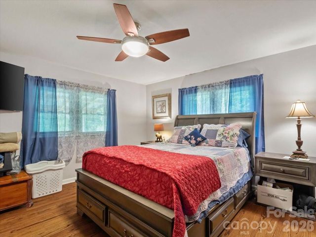 2 Ray Road, Weaverville, NC 28787