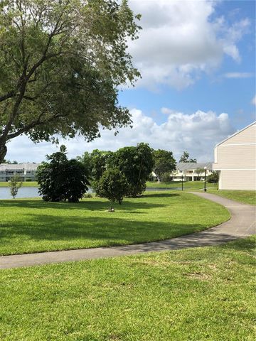 3461 NW 44th Street 102, Oakland Park, FL 33309