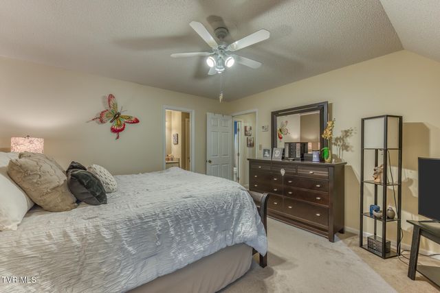 1725 Lakeview Drive, 42, Johnson City, TN 37601