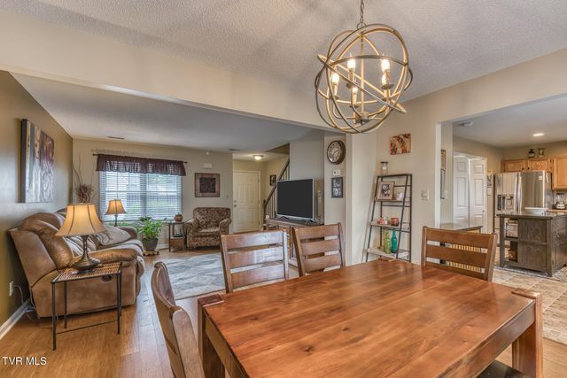 1725 Lakeview Drive, 42, Johnson City, TN 37601