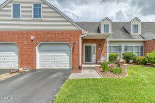 1725 Lakeview Drive, 42, Johnson City, TN 37601