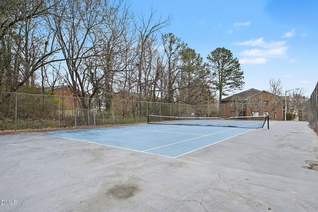 501 Jones Ferry Road Unit J9, Carrboro, NC 27510