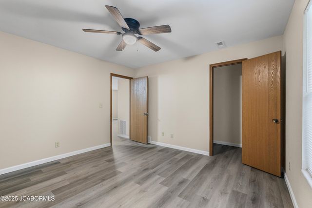 3816 CANDLELIGHT DRIVE, Jefferson City, MO 65109