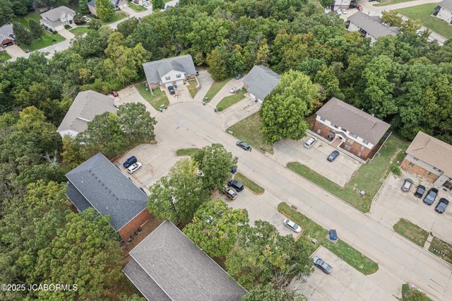 3816 CANDLELIGHT DRIVE, Jefferson City, MO 65109