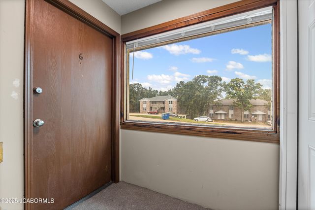 3816 CANDLELIGHT DRIVE, Jefferson City, MO 65109