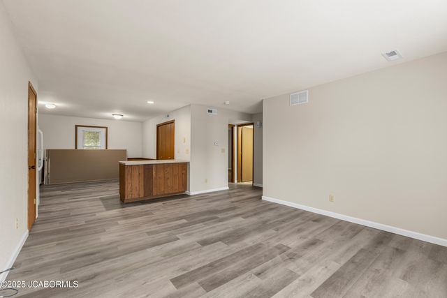 3816 CANDLELIGHT DRIVE, Jefferson City, MO 65109