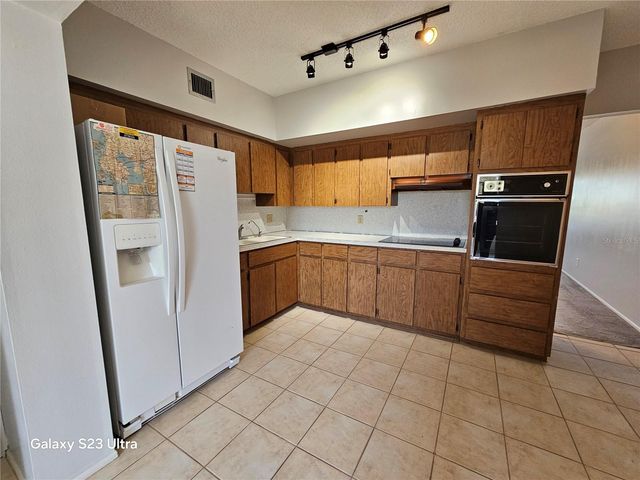 2361 ECUADORIAN WAY 57, Clearwater, FL 33763