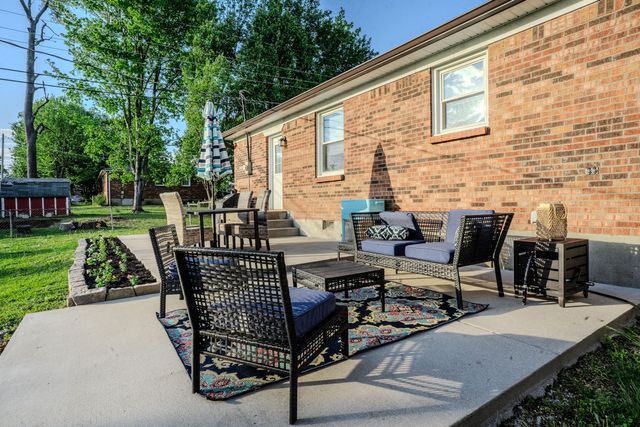332 Farmers Lane, Frankfort, KY 40601